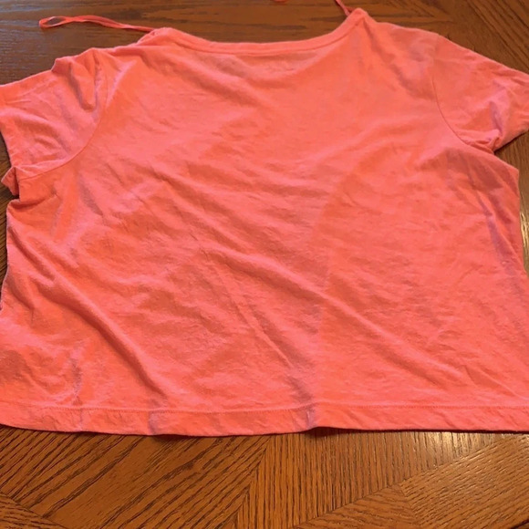 What’s wrong with you Muffin Crop Tee shirt - Picture 3 of 4